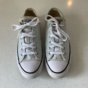 Converse Chuck Taylors